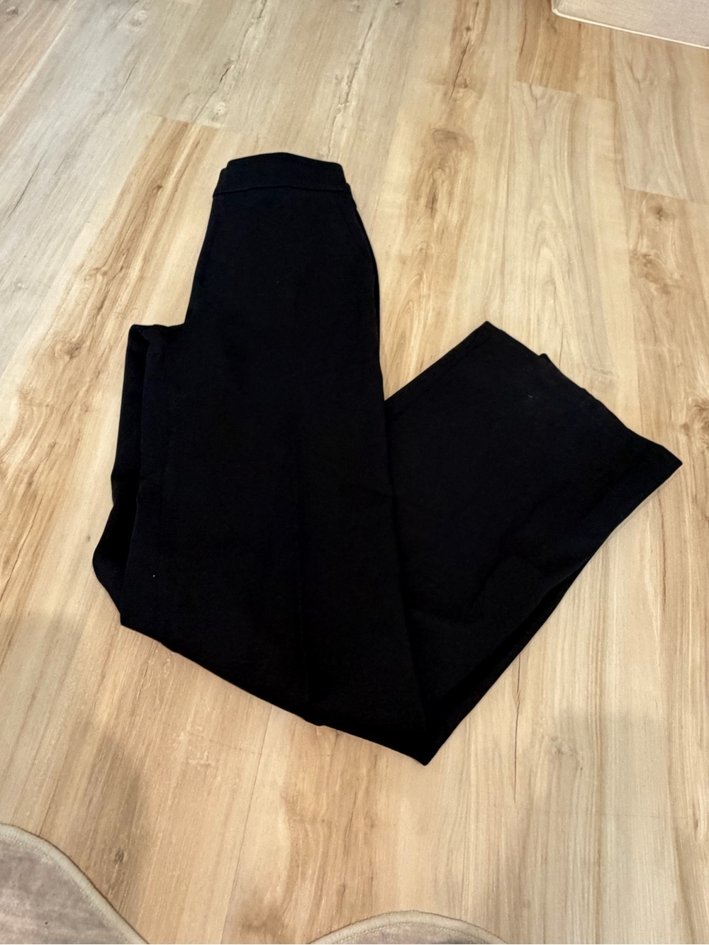 Women's Black Wide-Leg Pants